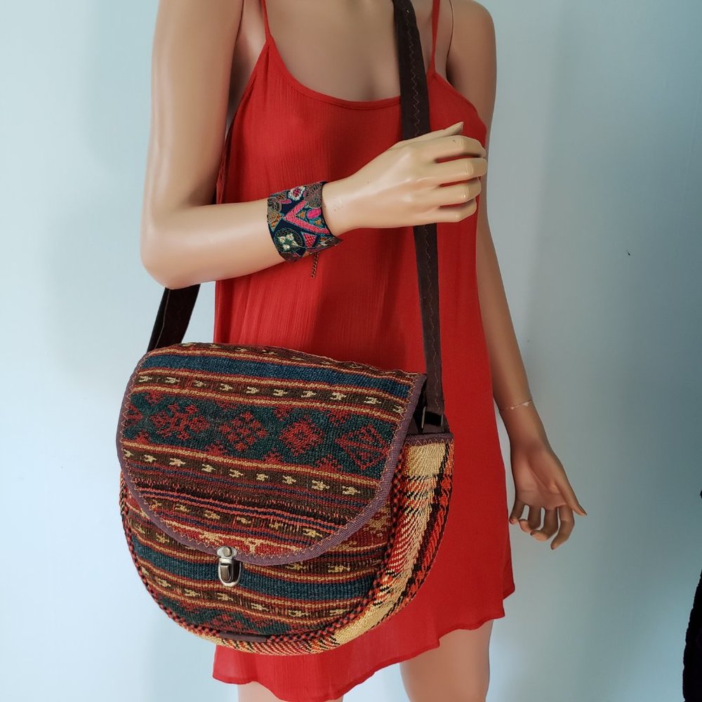 NWOT Persian Kilim bag, Beautiful Handmade Shoulder or crossbody bag. - Picture 12 of 14